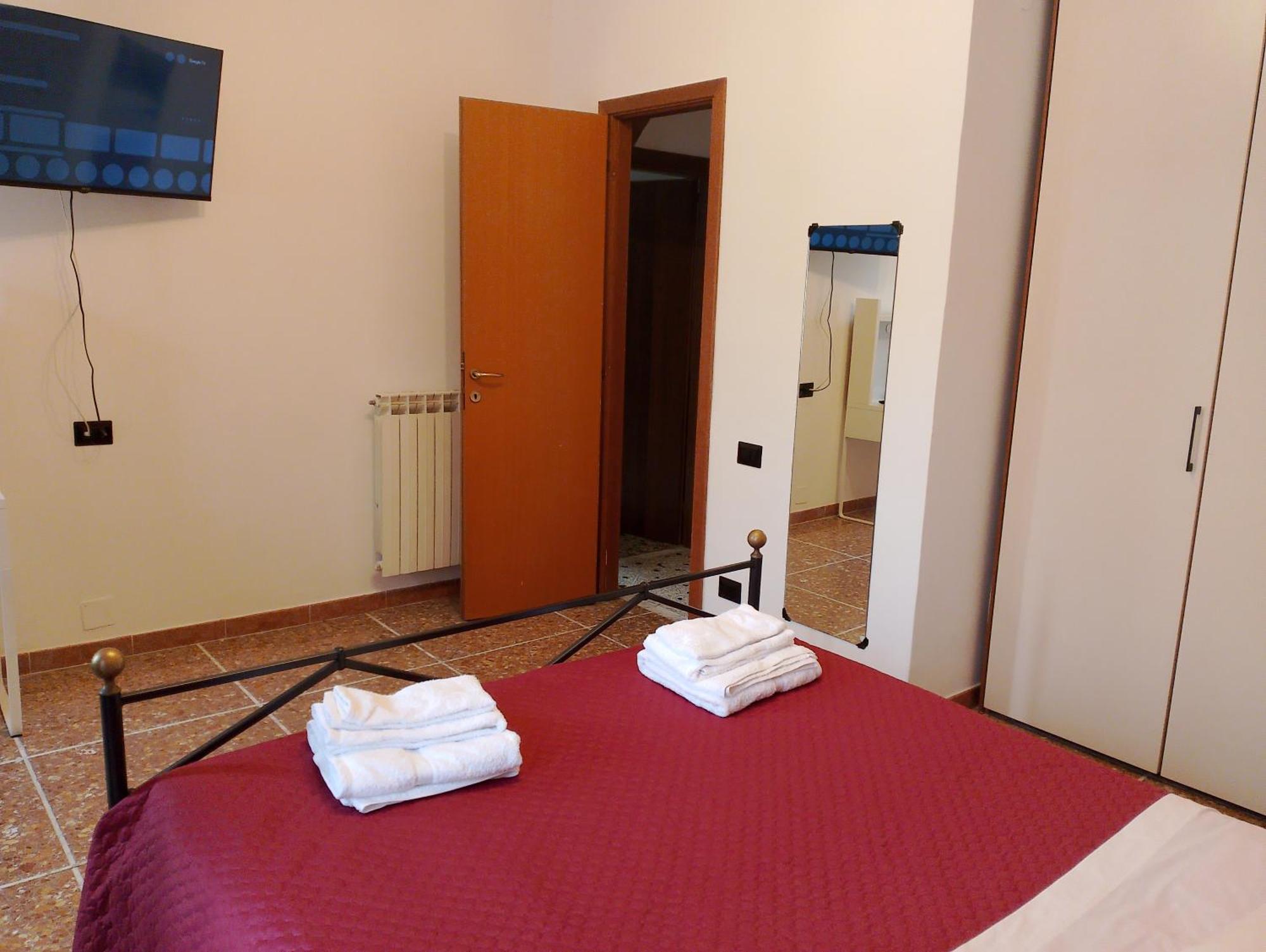 L' Ortensia Rome Luaran gambar
